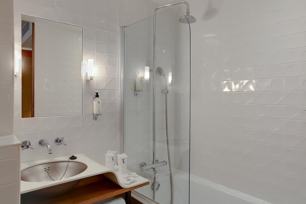 Hotel Aulivia Opera Paris Rum bild